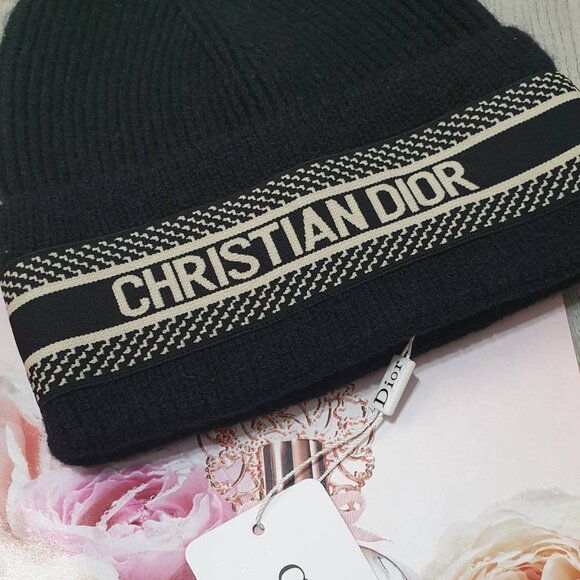 Dior Beanie Hat Cap Navy & Gray Warm Wool Fall Winter Fashion Women Accessory - Picture 1 of 4